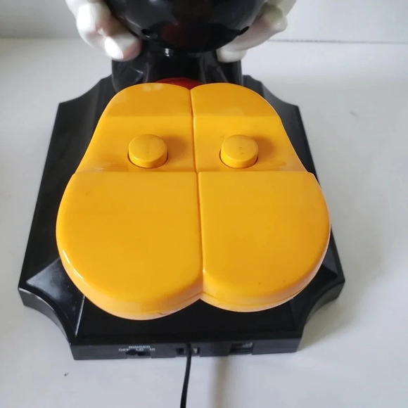 Vintage Disney Mickey Mouse Telemania Push Button Phone. - Picture 7 of 16